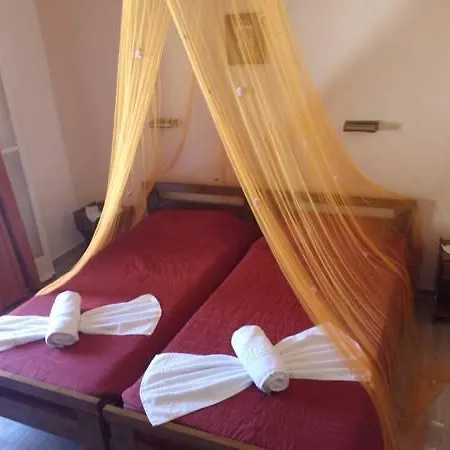Margaritas' Rooms Agios Gordios  Exterior photo